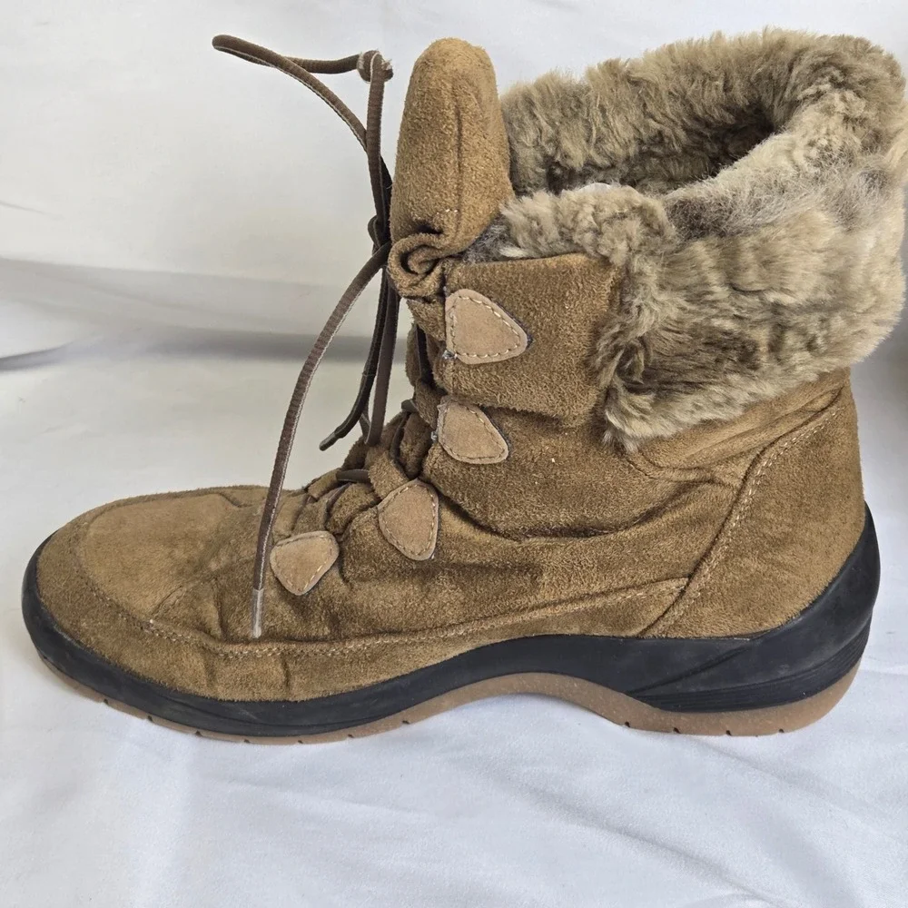 Pajar Faux Fur Lined Winter Boots, Women's Size 38 US 7, Canadian Hiking Utility